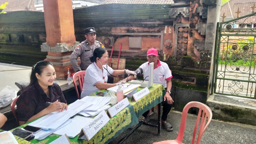 Pelaksanaan Posyandu 6 SPM di Lima Banjar Desa Penarukan untuk Meningkatkan Kesehatan Masyarakat
